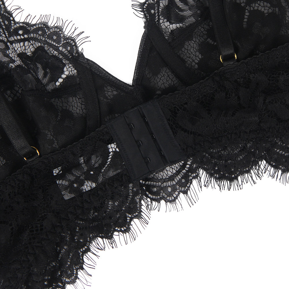 Black Floral Embroidery Underwire Garter Lingerie Set Plus Size