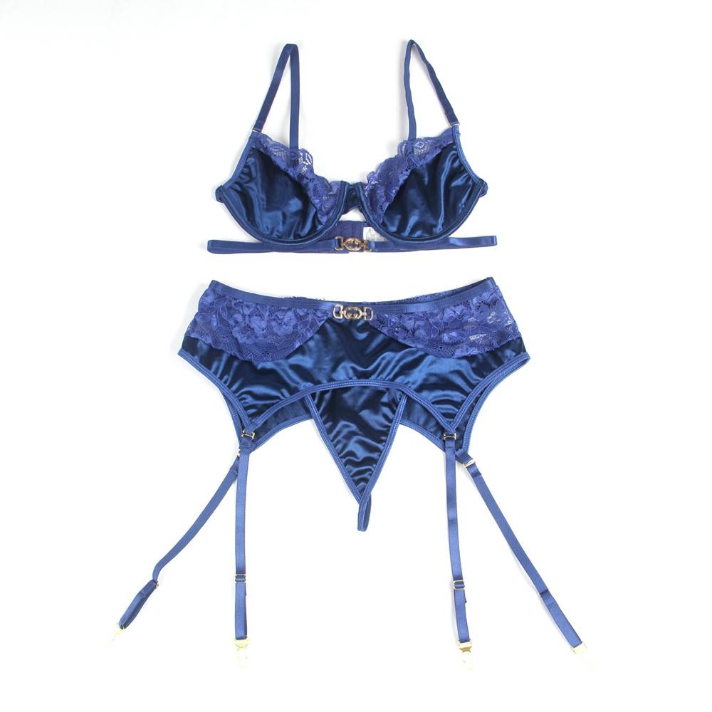 Delicate lace Stitching Bra and Garter Panty Set 2 Colours Plus size