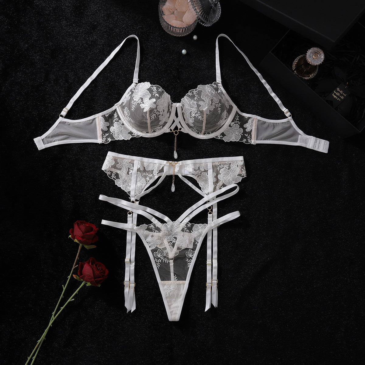 Embroidery sexy lingerie garter belt leg ring three-piece set with steel ring